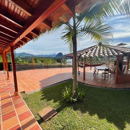 Finca-Hotel Montecarlo Guatape By Hope Eksteriør billede