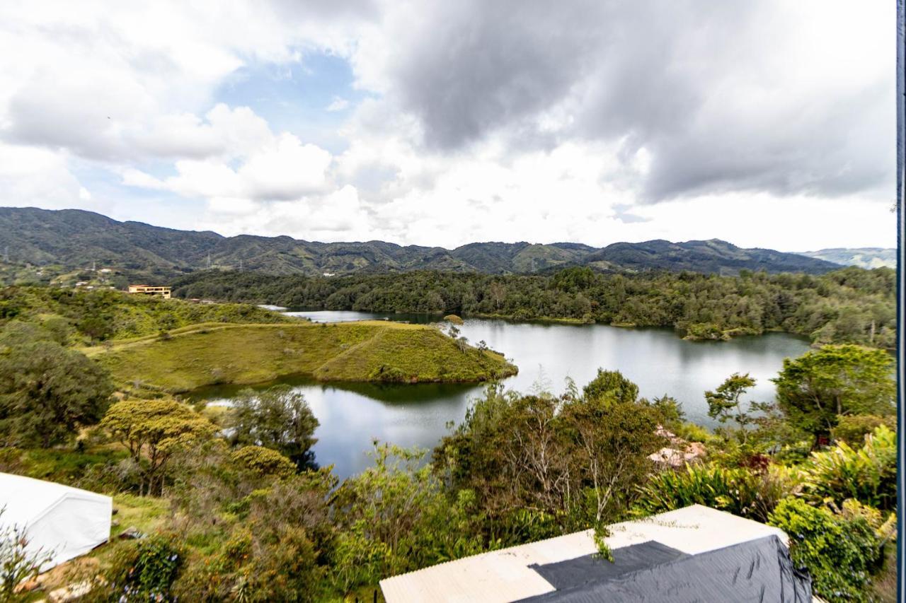 Finca-Hotel Montecarlo Guatape By Hope Eksteriør billede